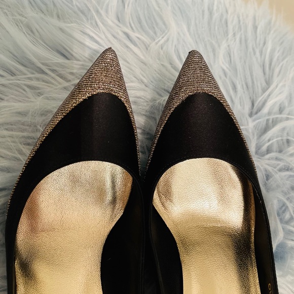 Stuart Weitzman Pumps - Picture 3 of 10
